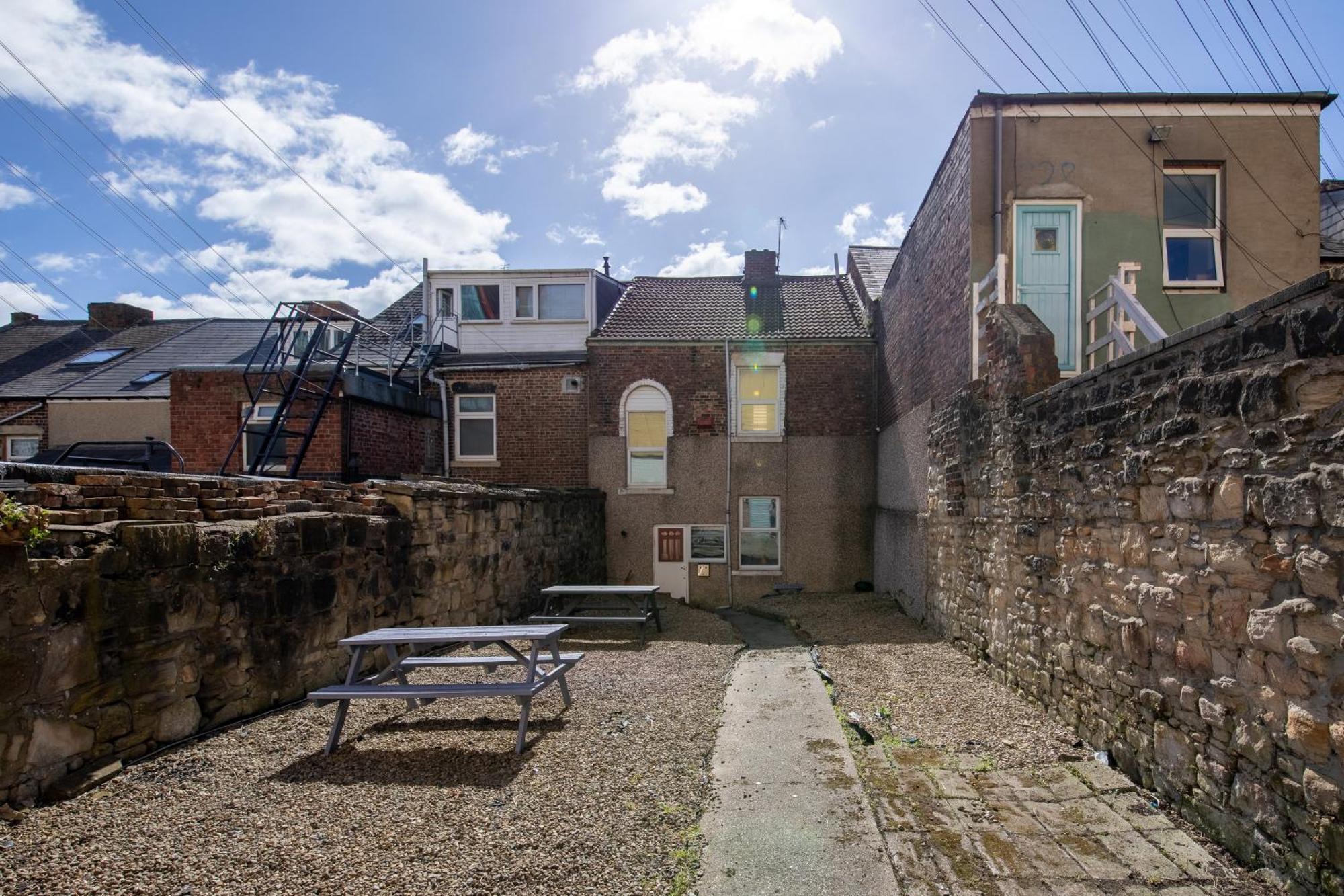 Newcastle City Centre Super Spacious Town House Free Parking And Wi-Fi Экстерьер фото