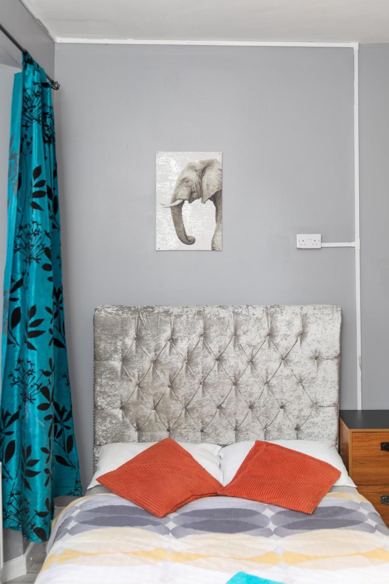 Newcastle City Centre Super Spacious Town House Free Parking And Wi-Fi Экстерьер фото